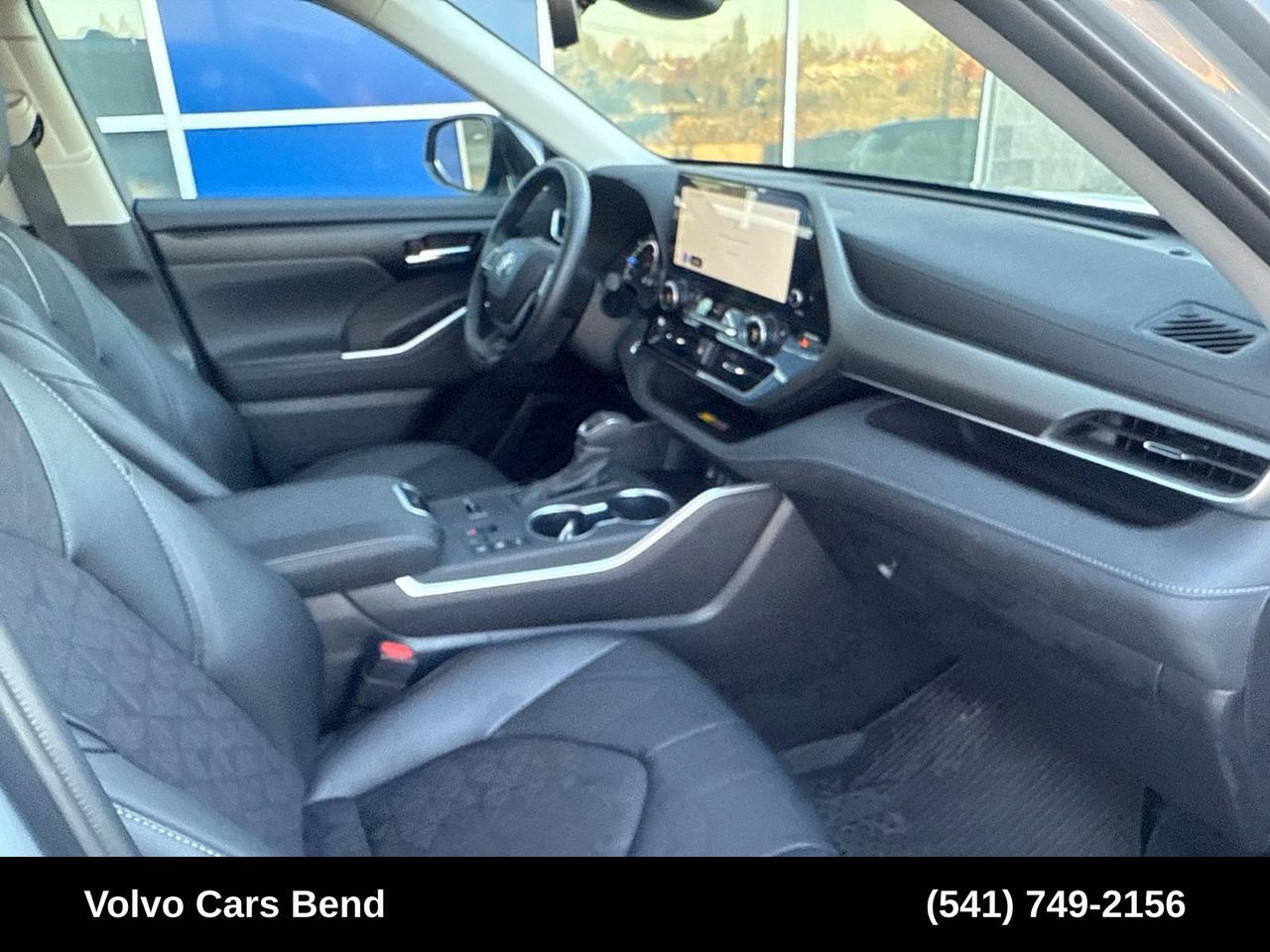 2025 Toyota Highlander Hybrid XLE Bend OR