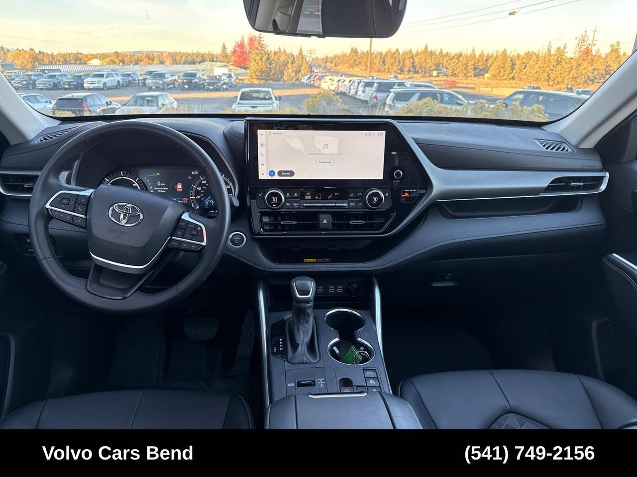 2025 Toyota Highlander Hybrid XLE Bend OR