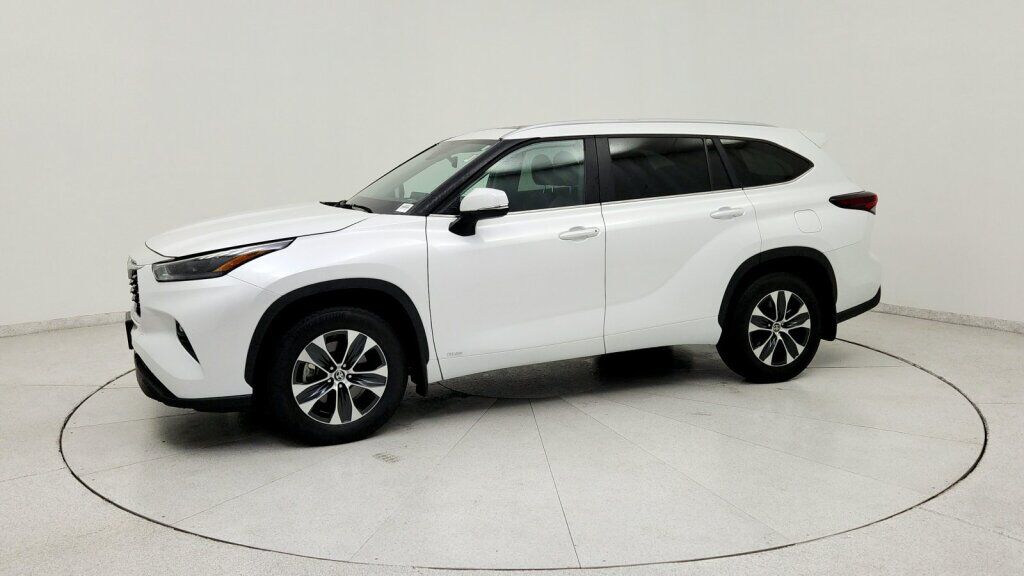 2025 Toyota Highlander Hybrid XLE Laurel MD