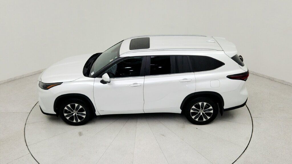 2025 Toyota Highlander Hybrid XLE Laurel MD