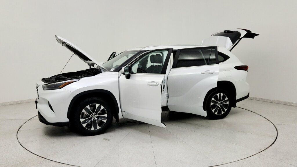 2025 Toyota Highlander Hybrid XLE Laurel MD