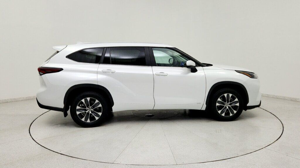 2025 Toyota Highlander Hybrid XLE Laurel MD