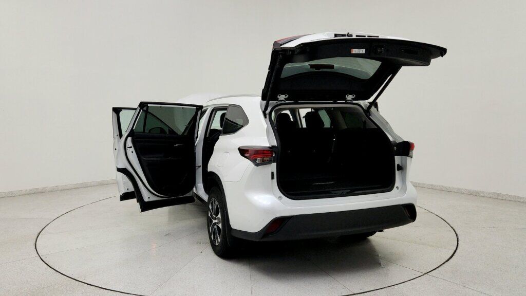2025 Toyota Highlander Hybrid XLE Laurel MD