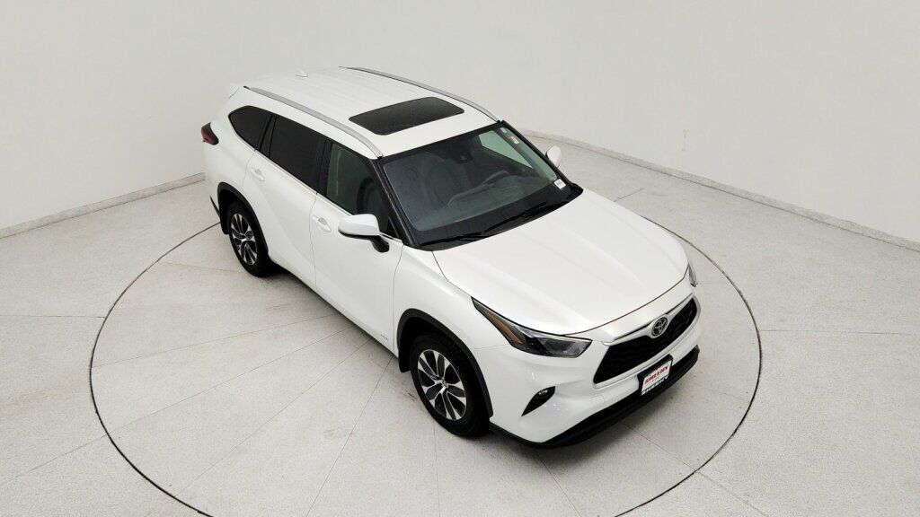 2025 Toyota Highlander Hybrid XLE Laurel MD