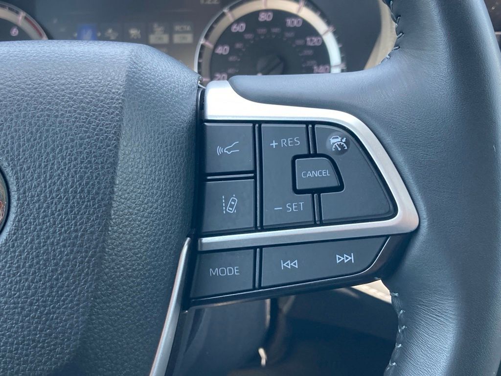 2025 Toyota Highlander LE San Antonio TX