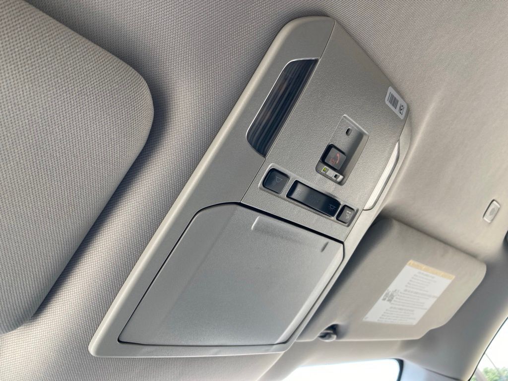 2025 Toyota Highlander LE San Antonio TX