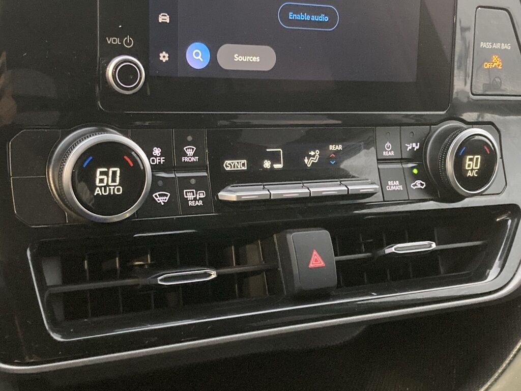 2025 Toyota Highlander LE San Antonio TX