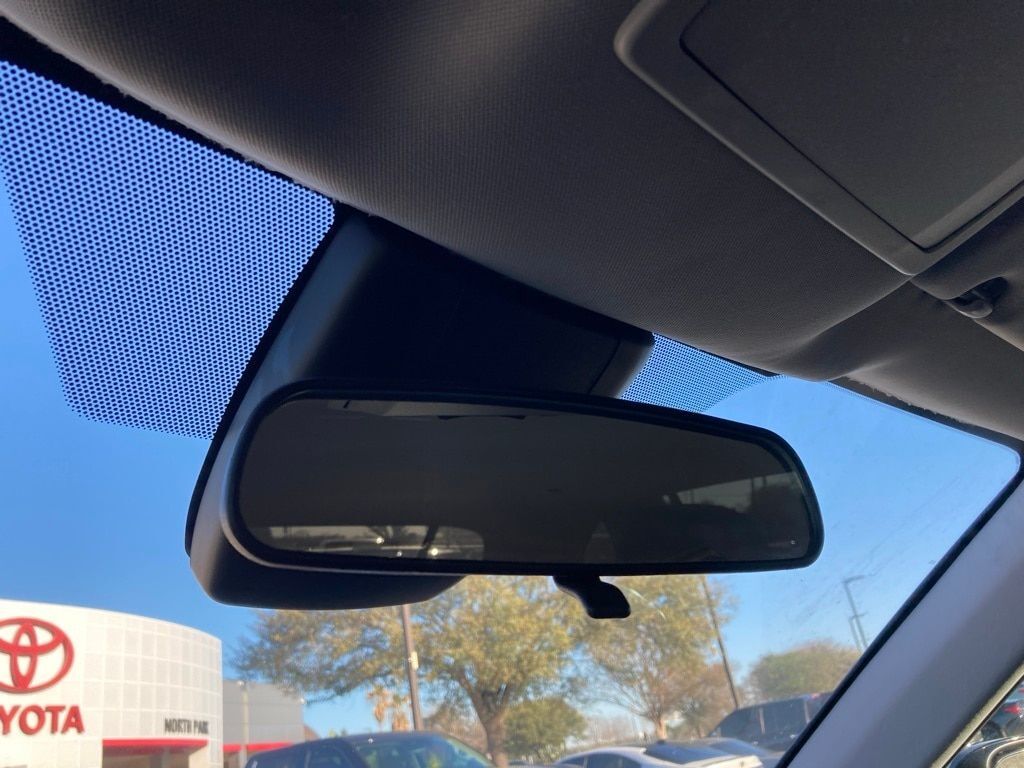 2025 Toyota Highlander LE San Antonio TX