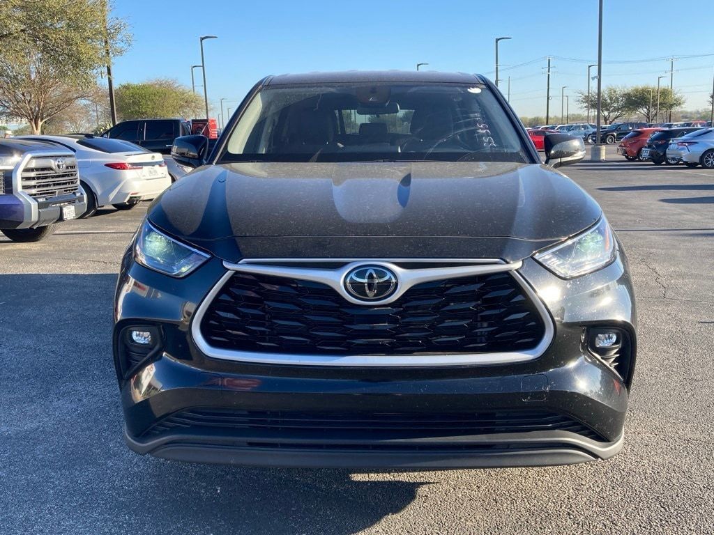 2025 Toyota Highlander LE San Antonio TX