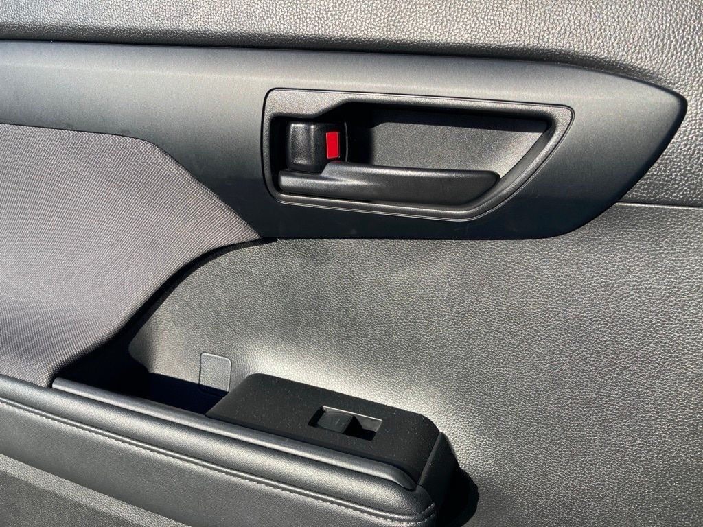 2025 Toyota Highlander LE San Antonio TX