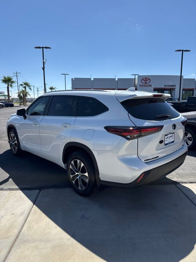 2025 Toyota Highlander LE Yuma AZ