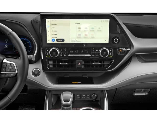 2025 Toyota Highlander Limited Hurst TX