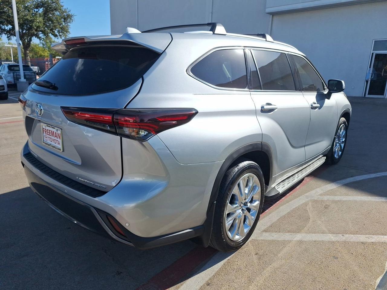 2025 Toyota Highlander Limited Hurst TX