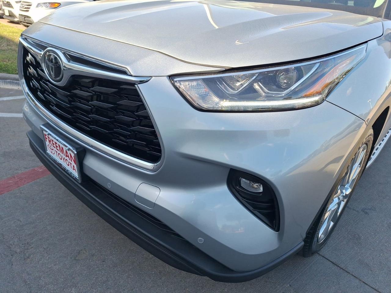 2025 Toyota Highlander Limited Hurst TX