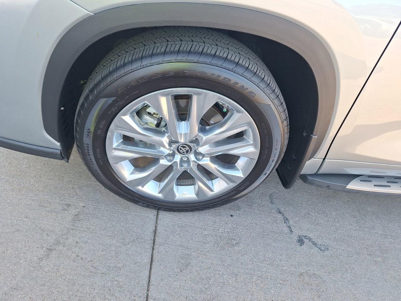 2025 Toyota Highlander Limited Hurst TX