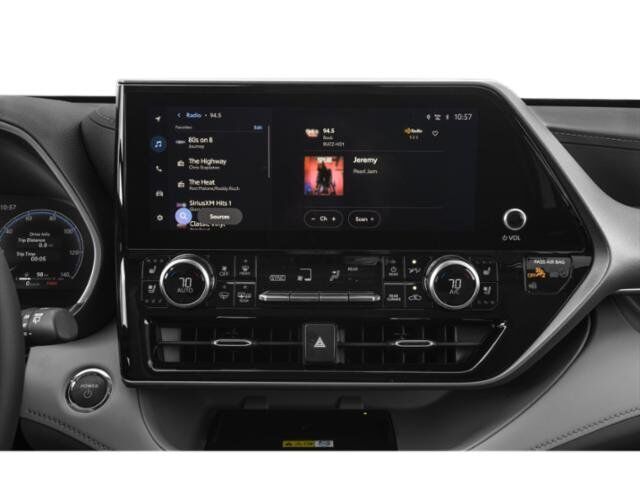 2025 Toyota Highlander Limited Hurst TX