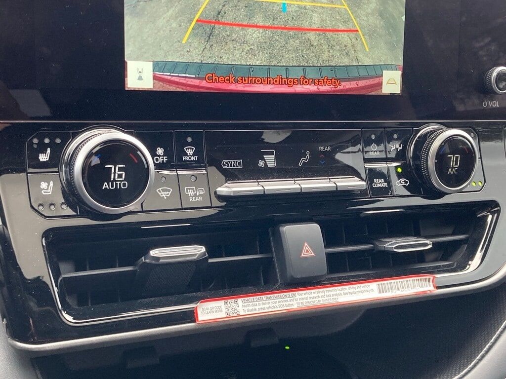 2025 Toyota Highlander Limited San Antonio TX