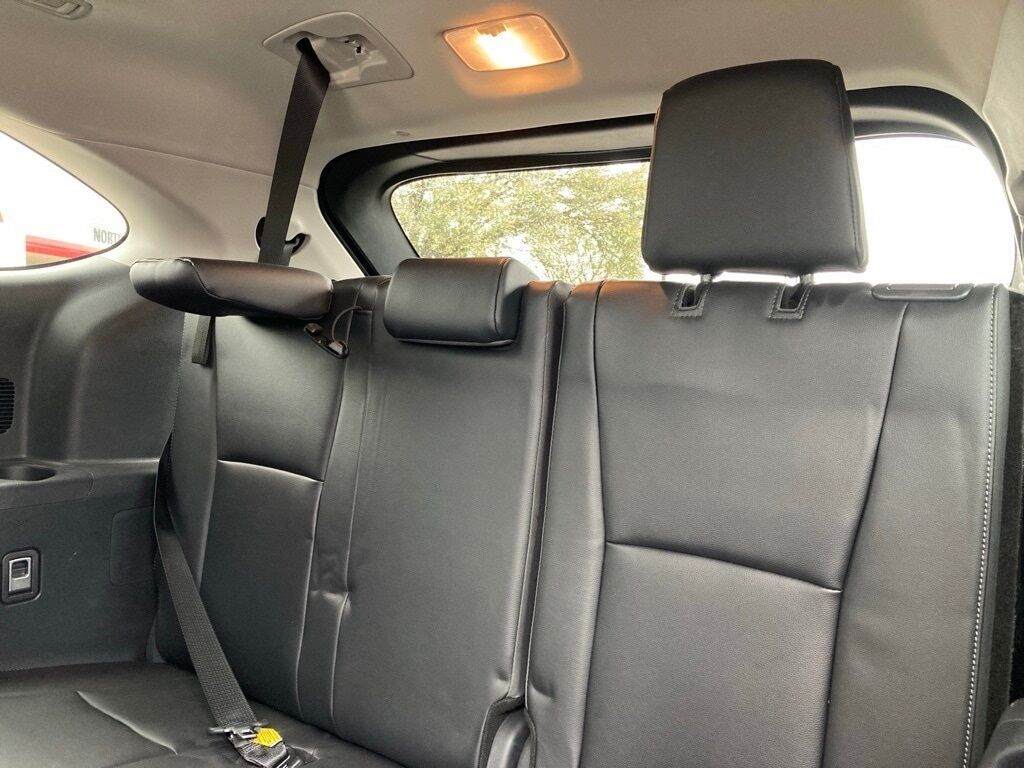 2025 Toyota Highlander Limited San Antonio TX