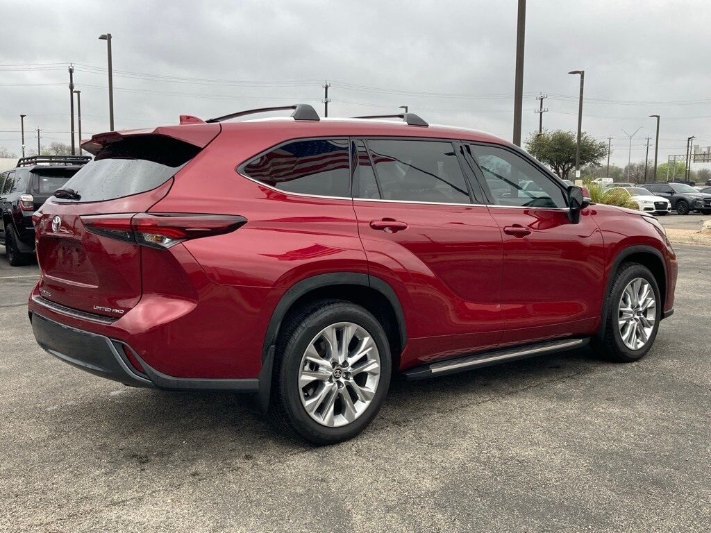 2025 Toyota Highlander Limited San Antonio TX