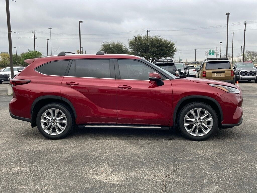 2025 Toyota Highlander Limited San Antonio TX