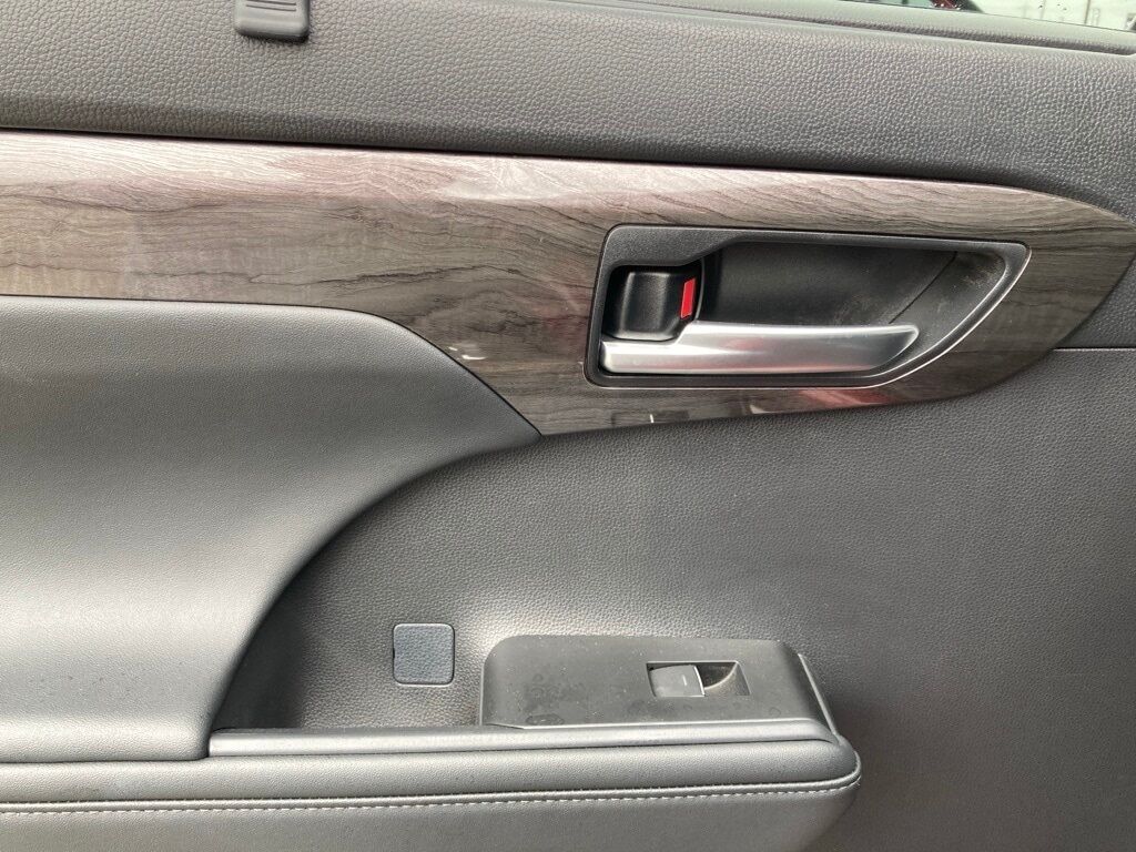 2025 Toyota Highlander Limited San Antonio TX