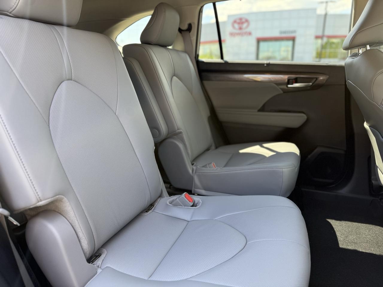 2025 Toyota Highlander Limited Stafford VA