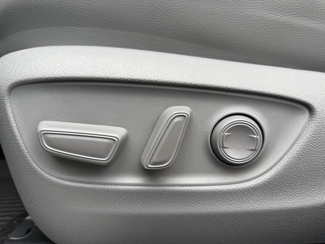 2025 Toyota Highlander Limited Stafford VA