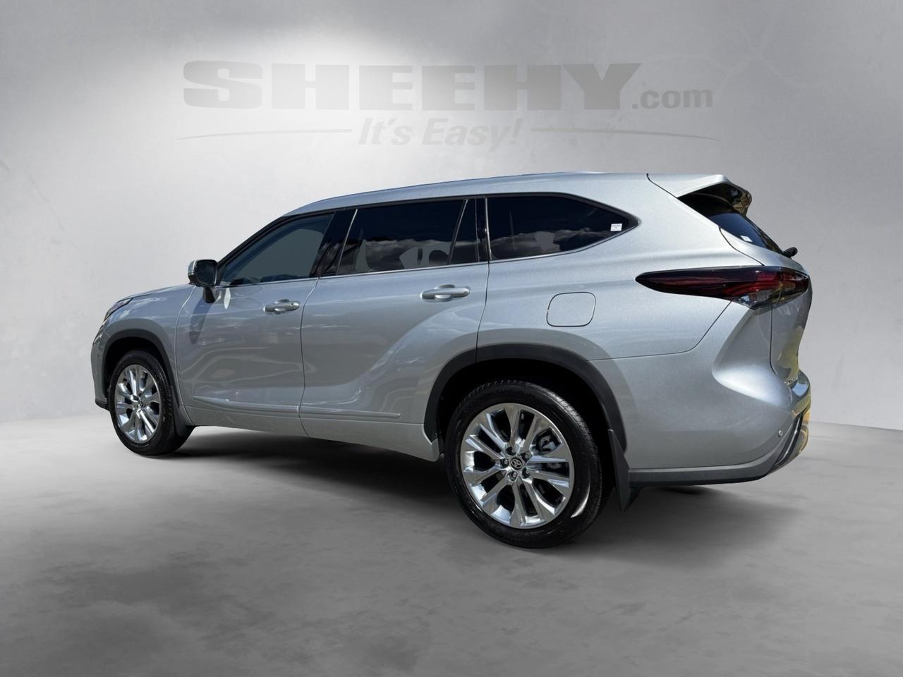 2025 Toyota Highlander Limited Stafford VA