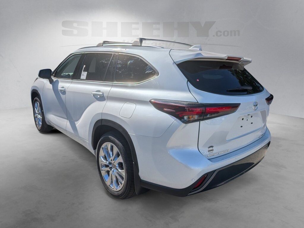 2025 Toyota Highlander Limited