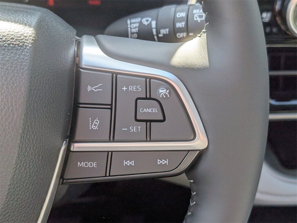 2025 Toyota Highlander Limited