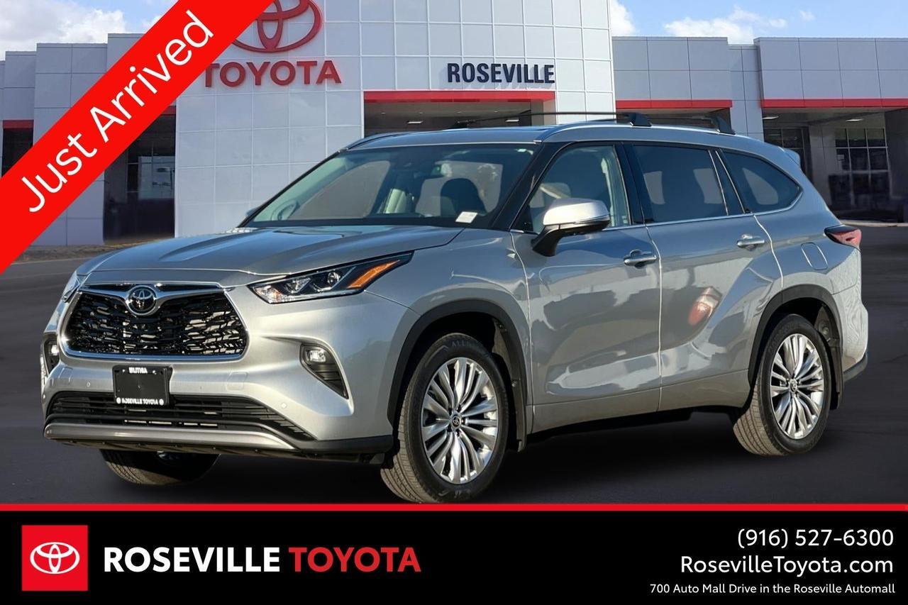 2025 Toyota Highlander Platinum