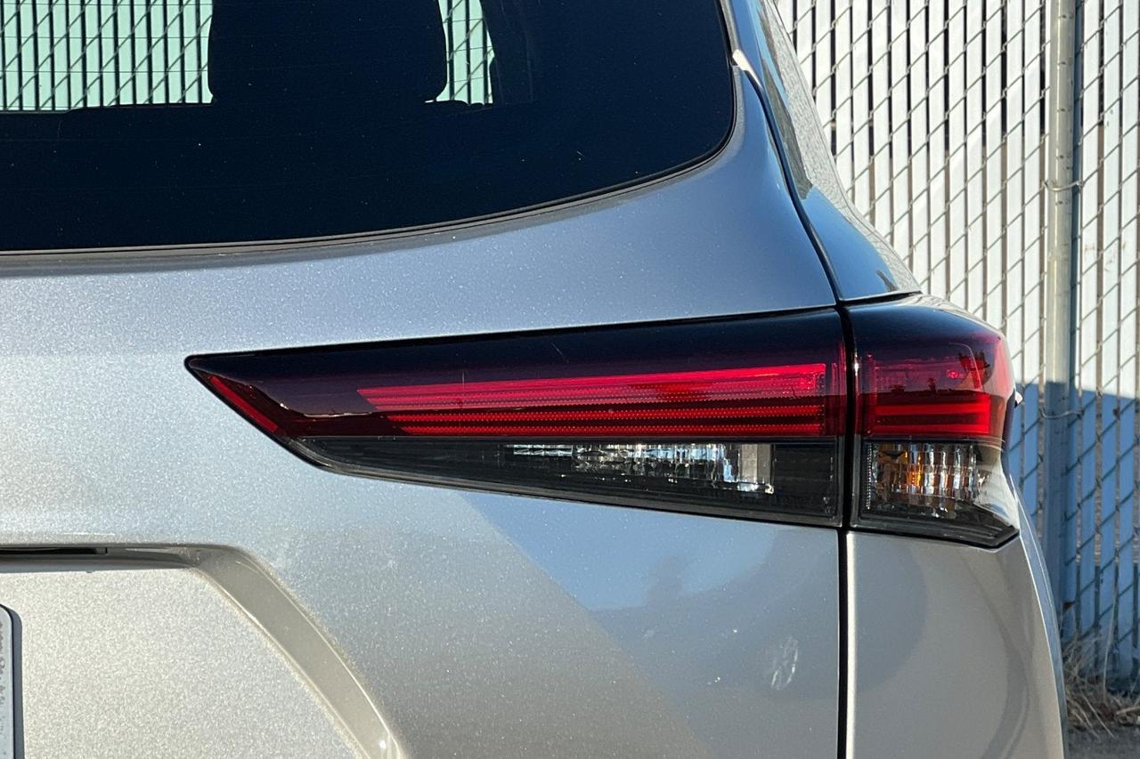 2025 Toyota Highlander Platinum Roseville CA