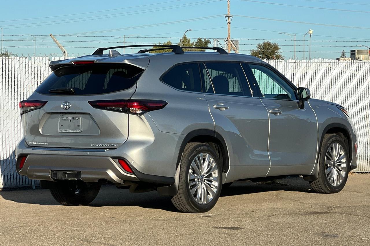 2025 Toyota Highlander Platinum Roseville CA