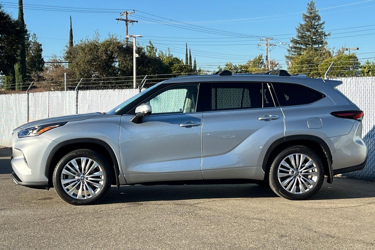 2025 Toyota Highlander Platinum Roseville CA