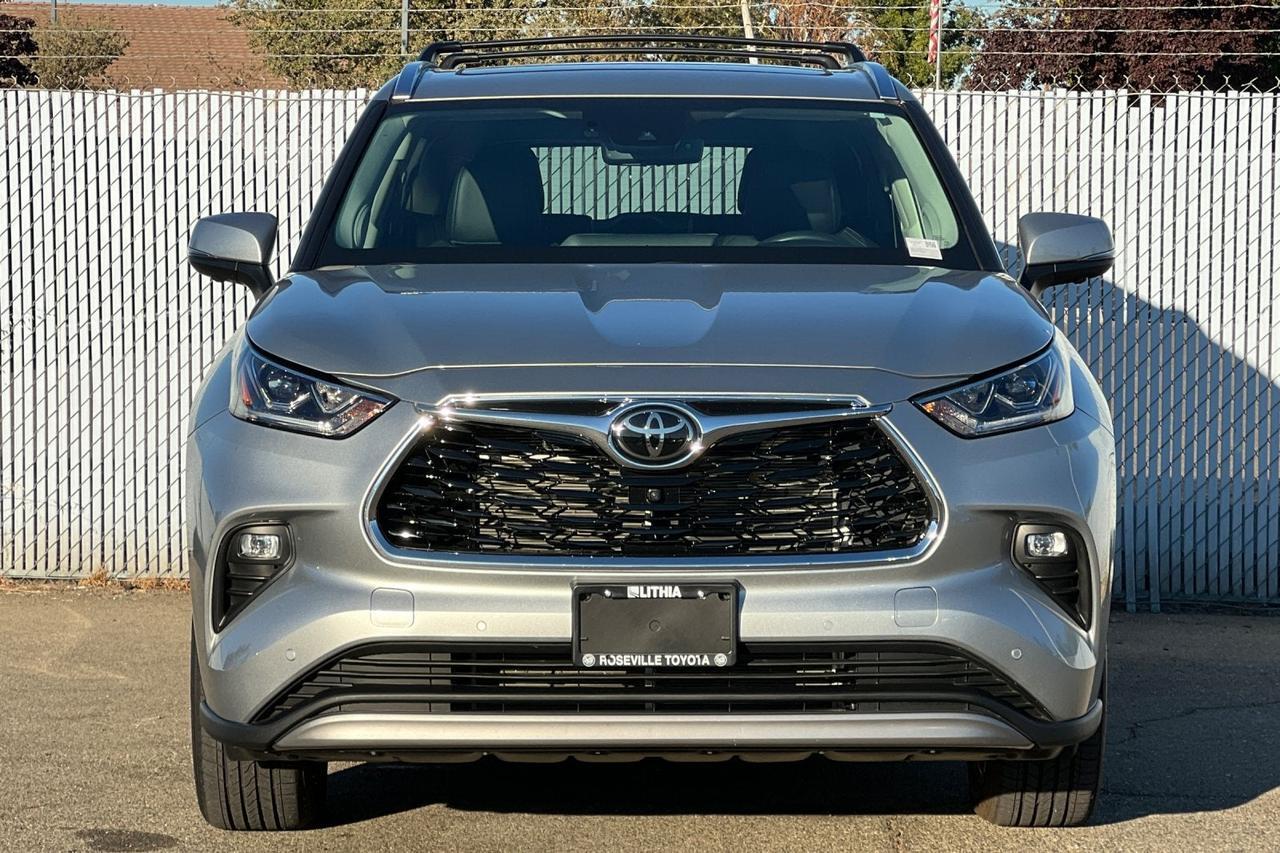 2025 Toyota Highlander Platinum Roseville CA