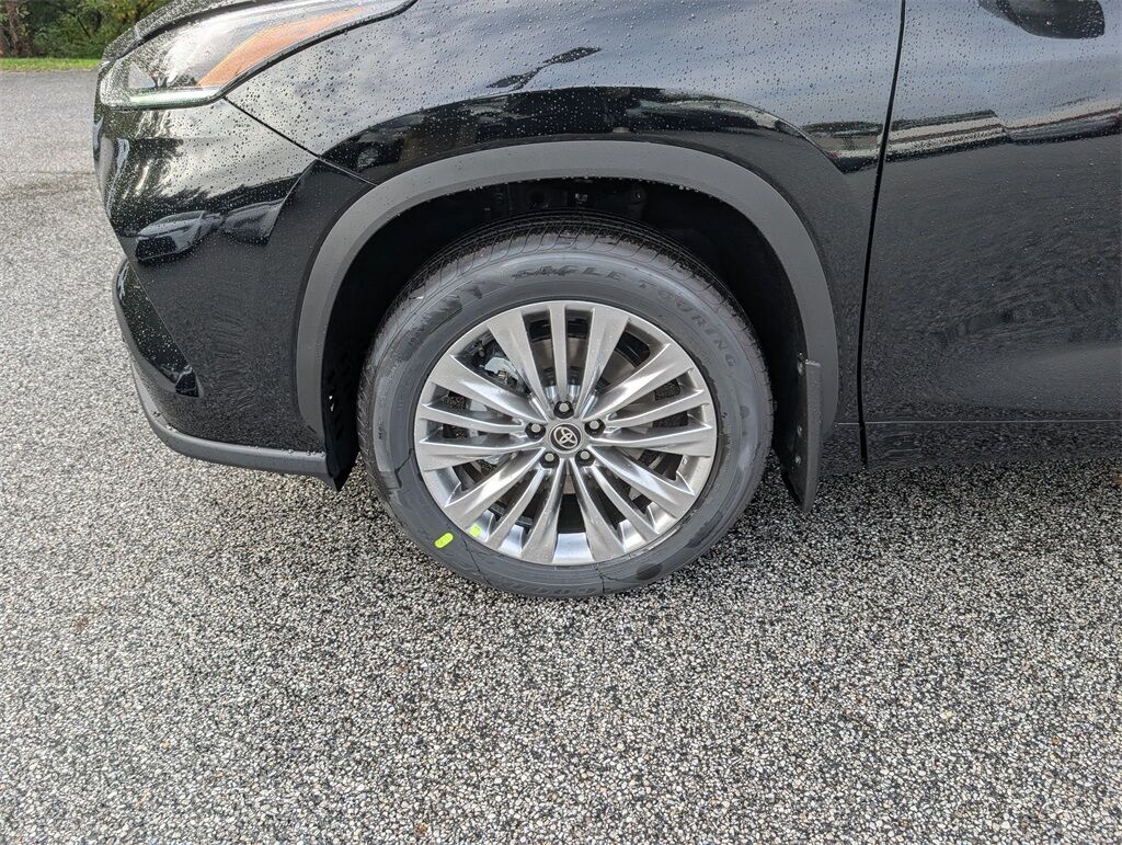 2025 Toyota Highlander Platinum Cockeysville MD