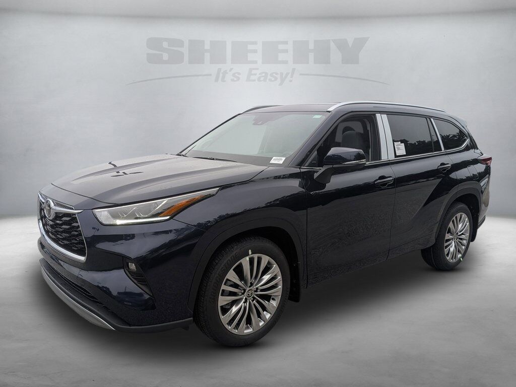 2025 Toyota Highlander Platinum