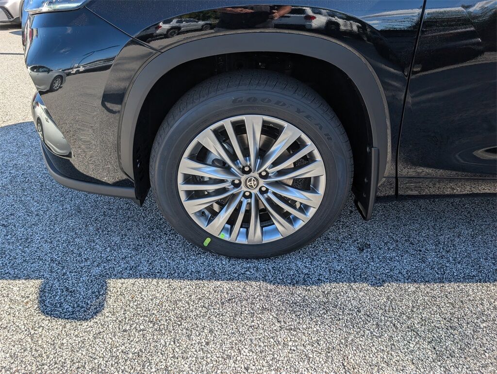 2025 Toyota Highlander Platinum Cockeysville MD