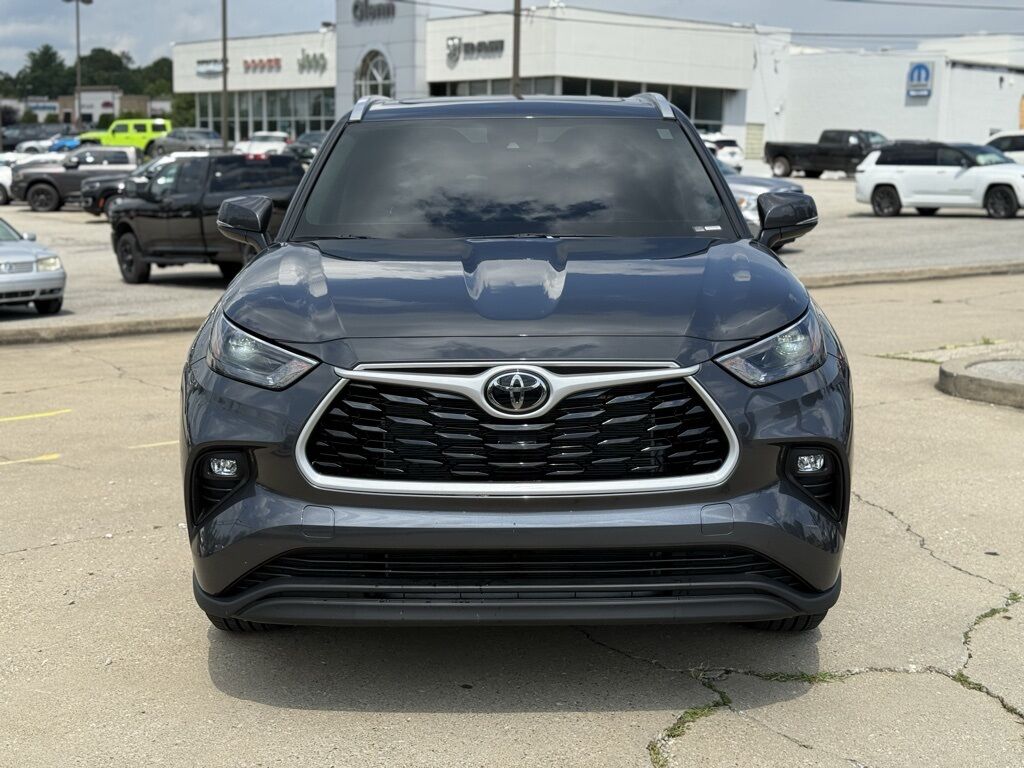 2025 Toyota Highlander XLE Crestwood KY