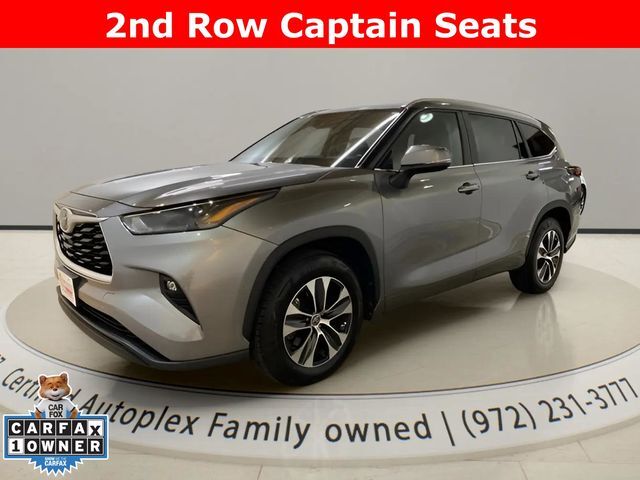 2025 Toyota Highlander XLE