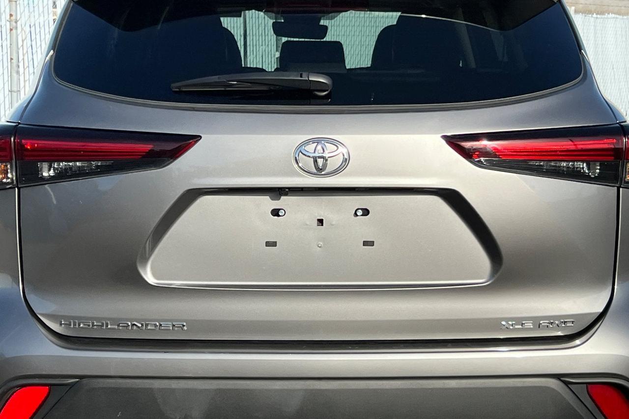 2025 Toyota Highlander XLE Roseville CA