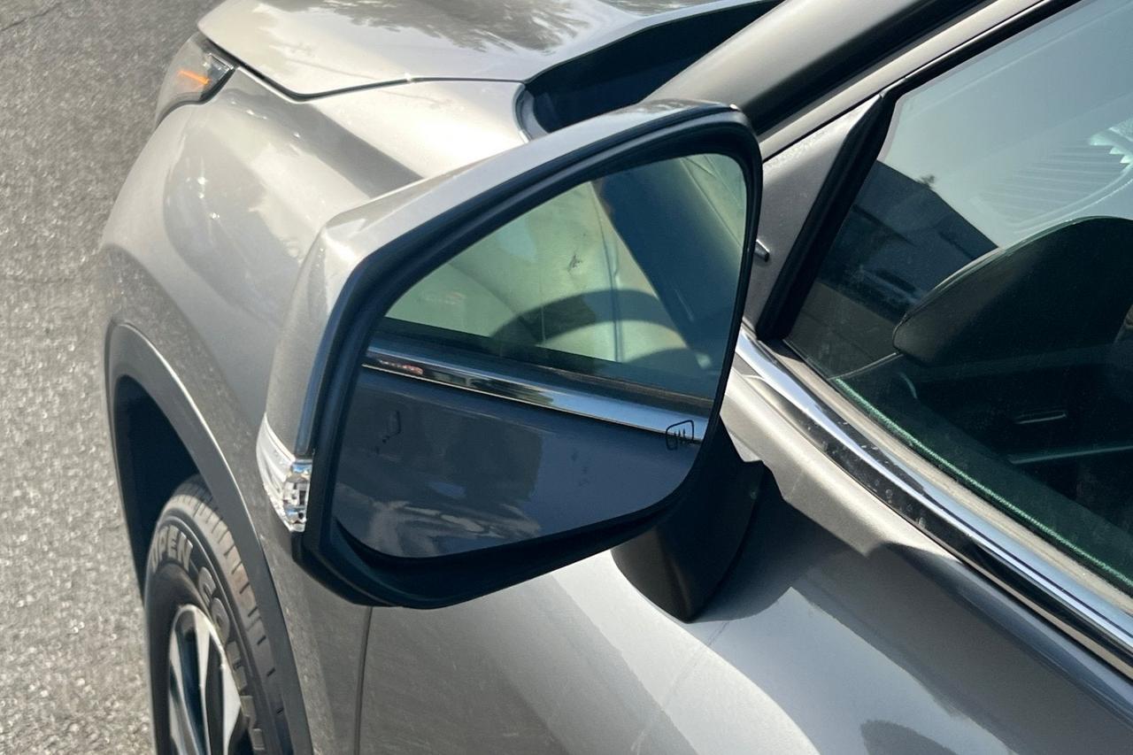 2025 Toyota Highlander XLE Roseville CA
