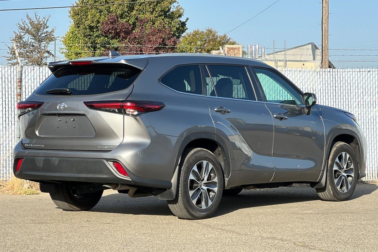 2025 Toyota Highlander XLE Roseville CA