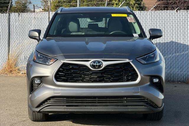 2025 Toyota Highlander XLE Roseville CA