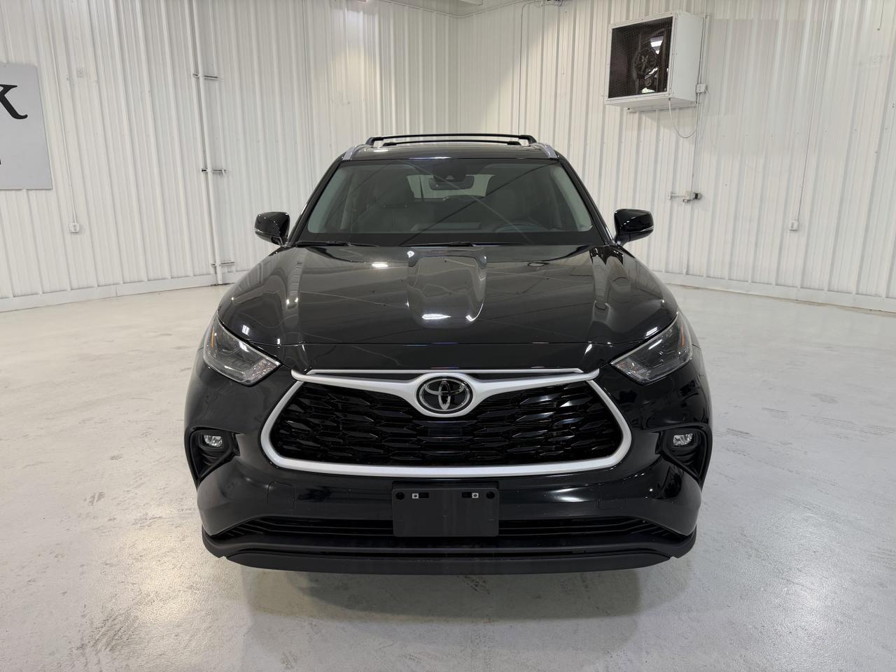 2025 Toyota Highlander XLE San Antonio TX