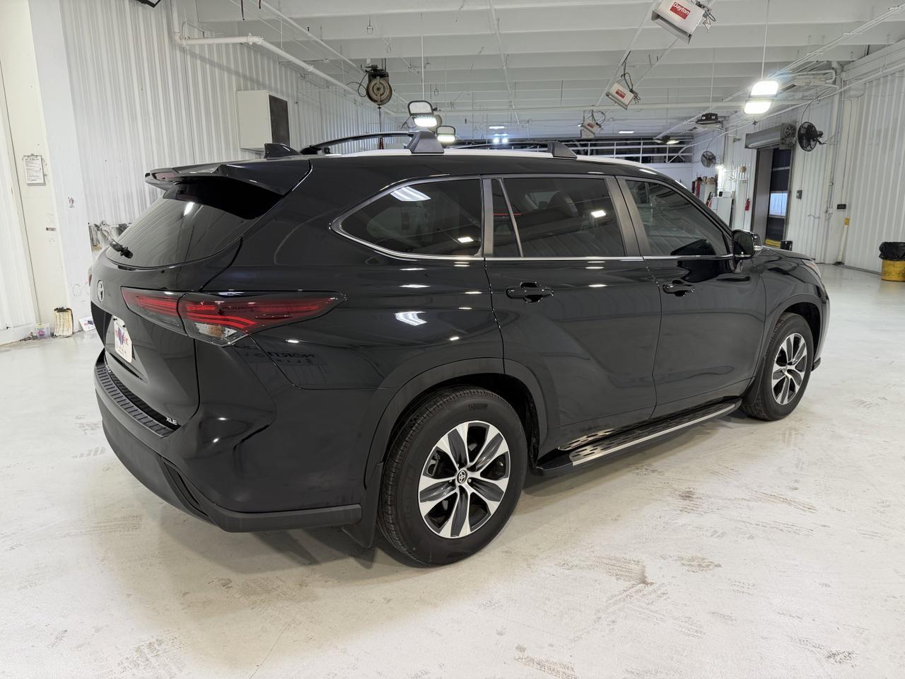 2025 Toyota Highlander XLE San Antonio TX