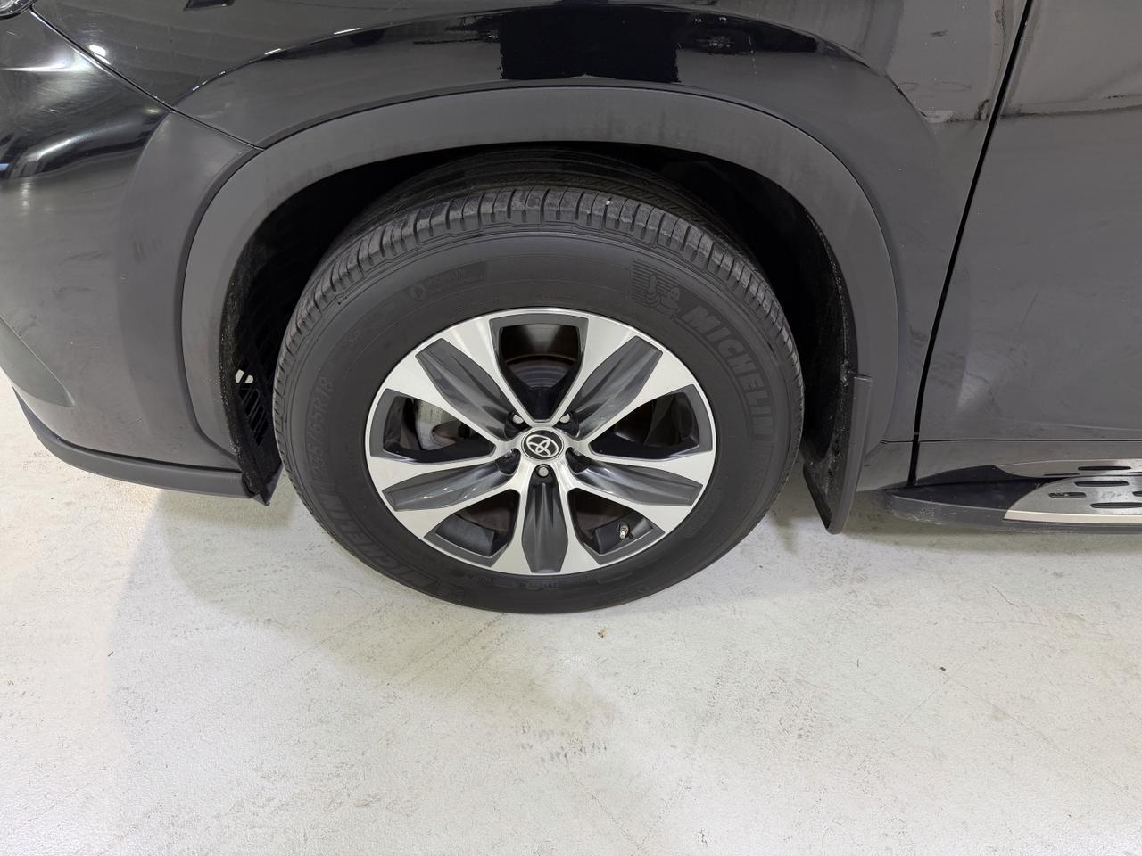 2025 Toyota Highlander XLE San Antonio TX