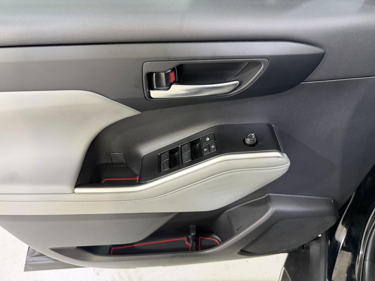 2025 Toyota Highlander XLE San Antonio TX