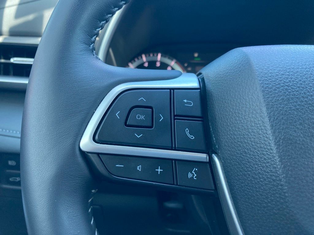 2025 Toyota Highlander XLE San Antonio TX