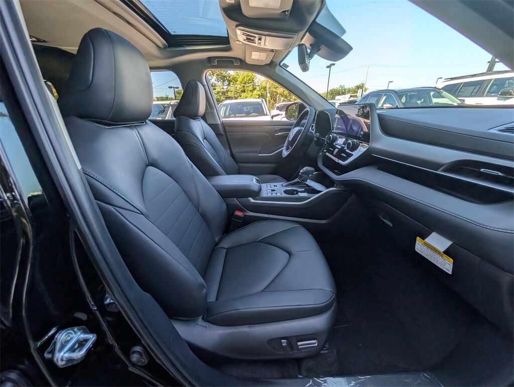 2025 Toyota Highlander XLE Cockeysville MD